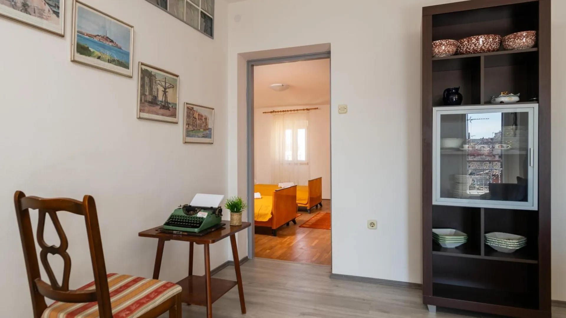 Apartment Gioia 罗维尼 克罗地亚